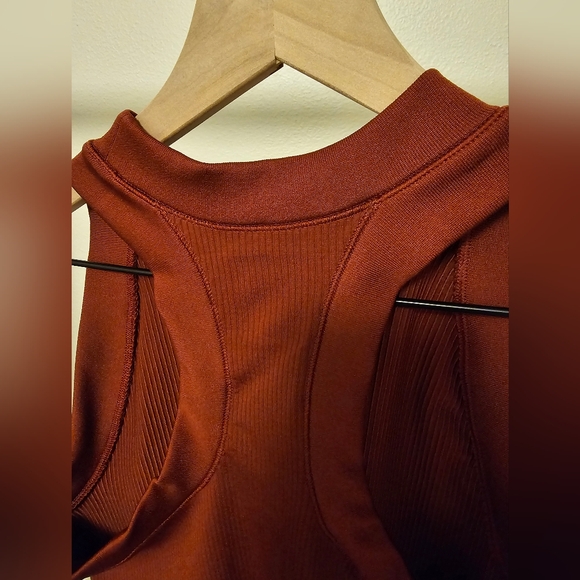 Athleta Seamless Racerback Tank - Picture 4 of 7